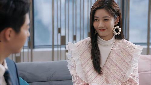 女友老板同事吃瓜,女友公司风云再起